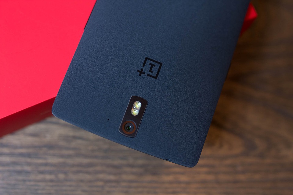 How To Fix OnePlus 5 Turns OFF Randomly