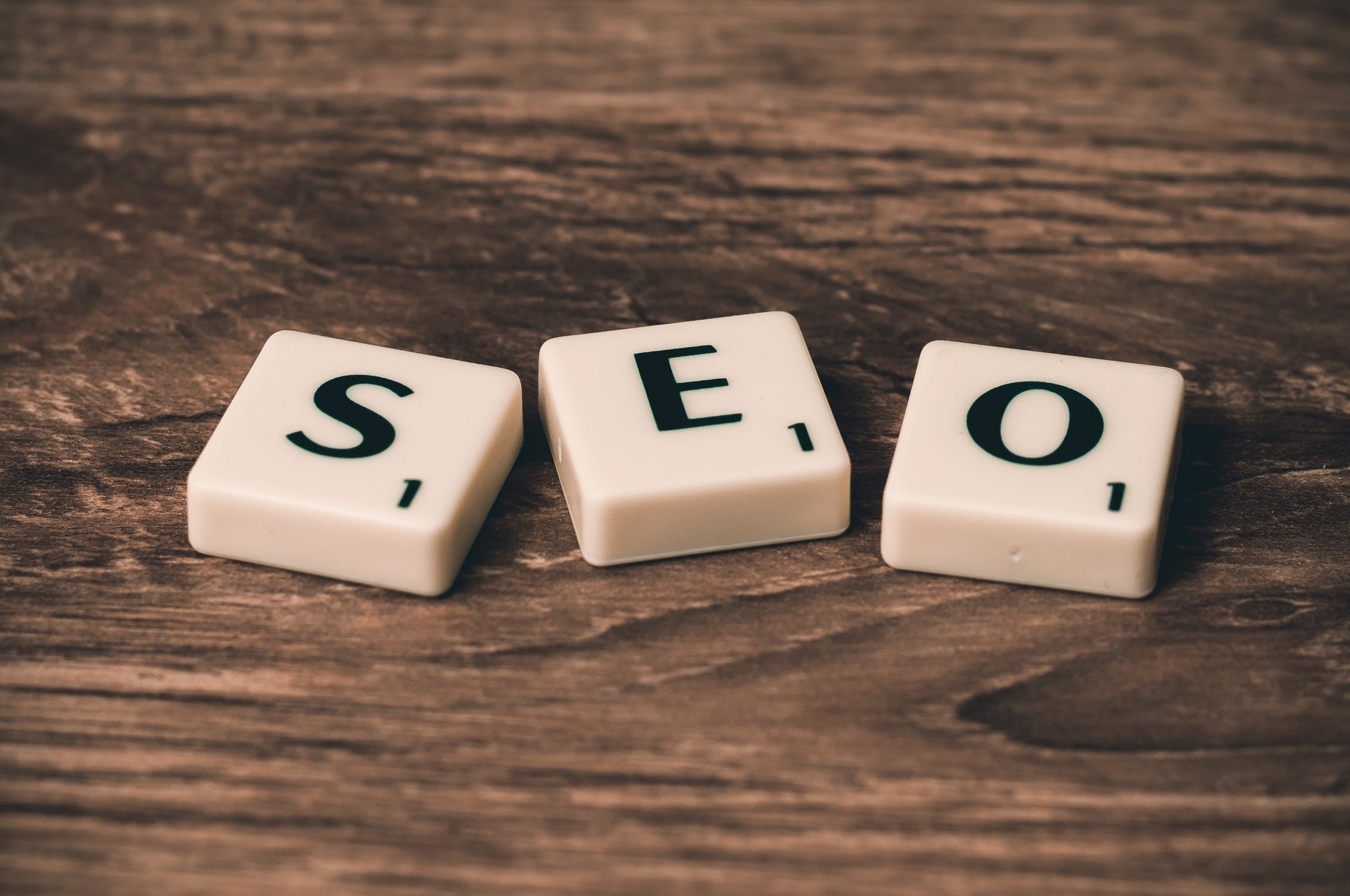 How do I choose an SEO service?