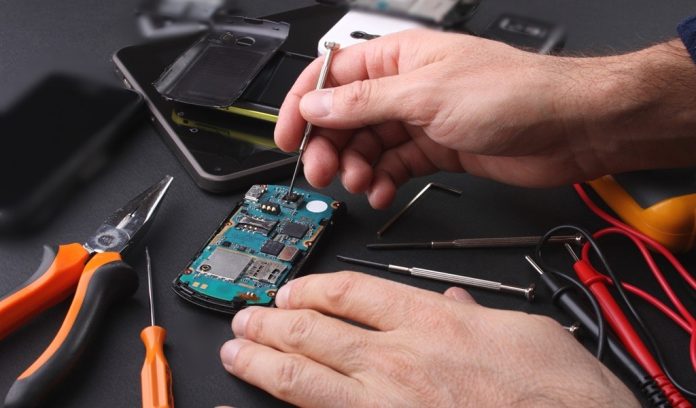 Galaxy S21 Phones Get 'Repair Mode' to Keep User Data More Secure